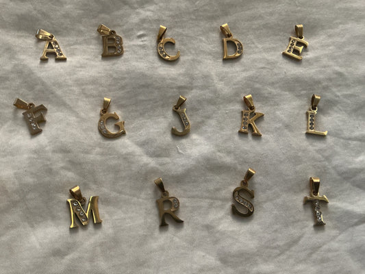 Collar con Inicial Personalizado